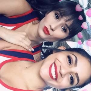 Meet your Posher, Chloe